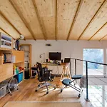 Maison Spacieuse Avec Vue Degagee Willa Roquessels