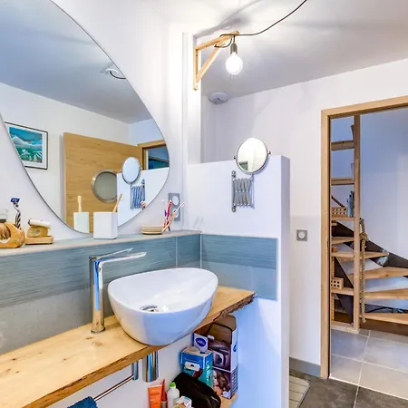 Maison Spacieuse Avec Vue Degagee Villa Roquessels