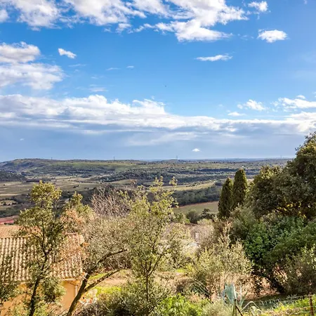 Villa Maison Spacieuse Avec Vue Degagee *