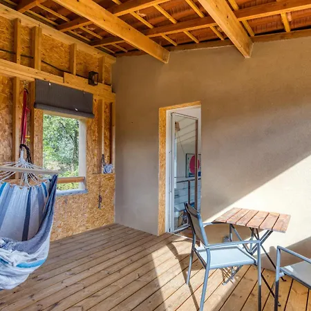 Maison Spacieuse Avec Vue Degagee *