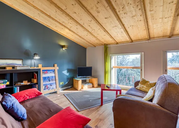 Maison Spacieuse Avec Vue Degagee *